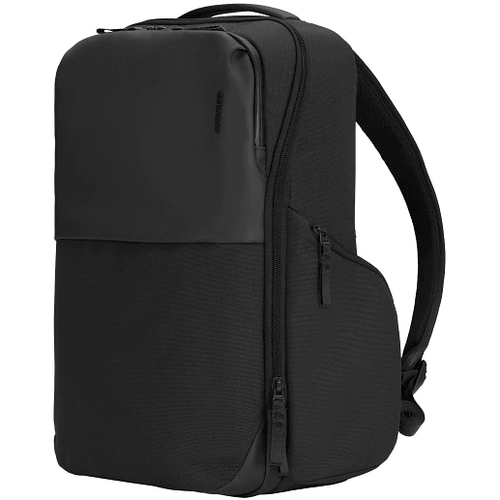 INCASE A.R.C. DAYPACK